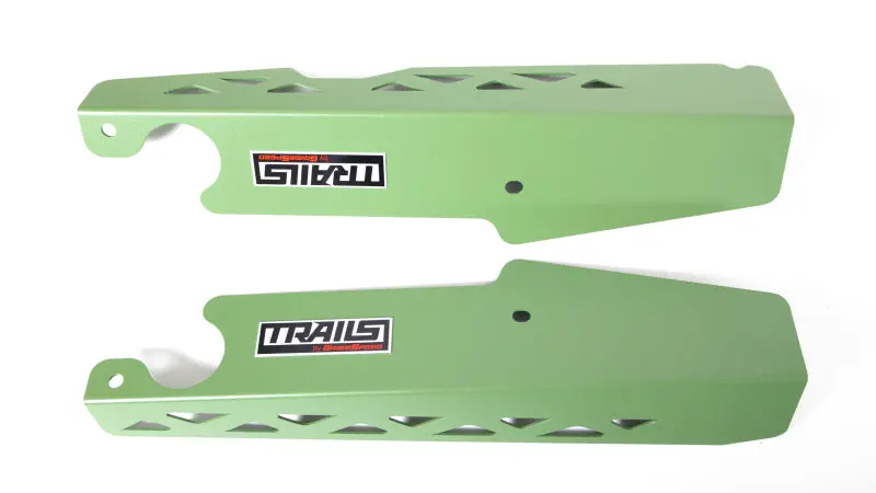 Grimmspeed 2018+ Subaru Crosstrek Trails Fender Shrouds - Green 1