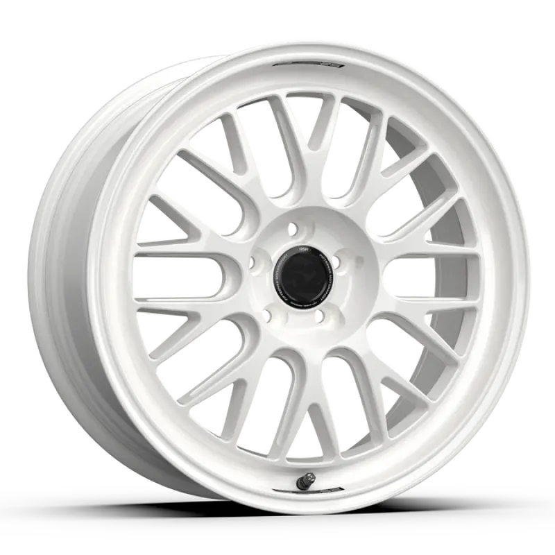 Fifteen52 Holeshot Rsr 19X9.5 5X114.3 38Mm Et 73.1Mm Center Bore Rally White 1