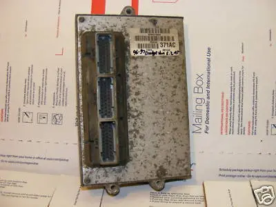 96-97 Dodge Ram Van 5.2 Ecu Ecm Computer 56040371 1