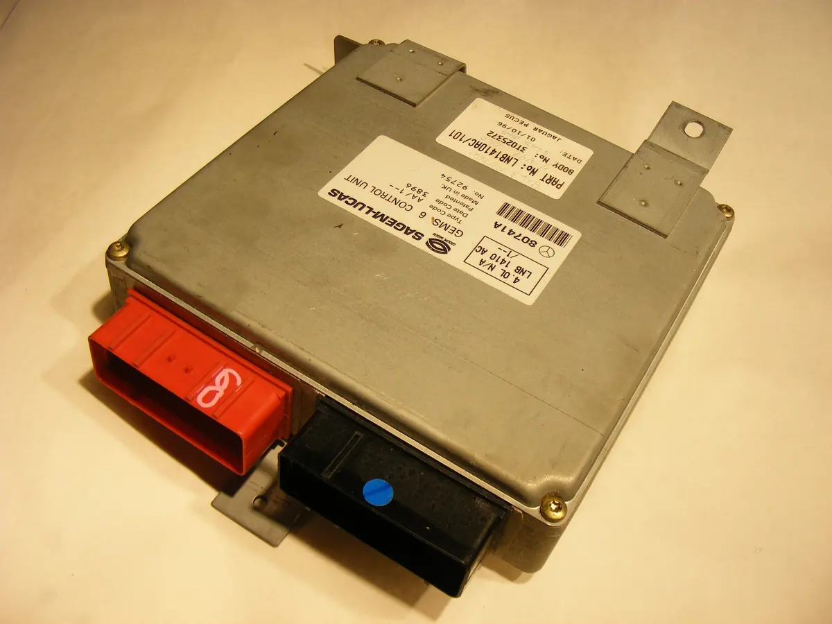 1995 1996 1997 Jaguar Xj6 80741A Lnb1410ac/101 Gem 6 Ecm Ecu Engine Computer 1