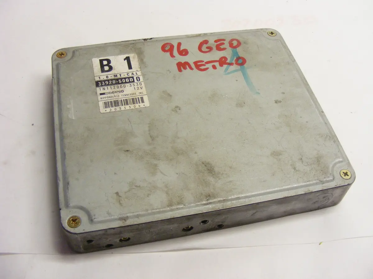 96 Geo Metro B1 Ecu Ecm Engine Computer 3 Cyl 33920 50Gd0 Cal Emission 1.0 Mt 1