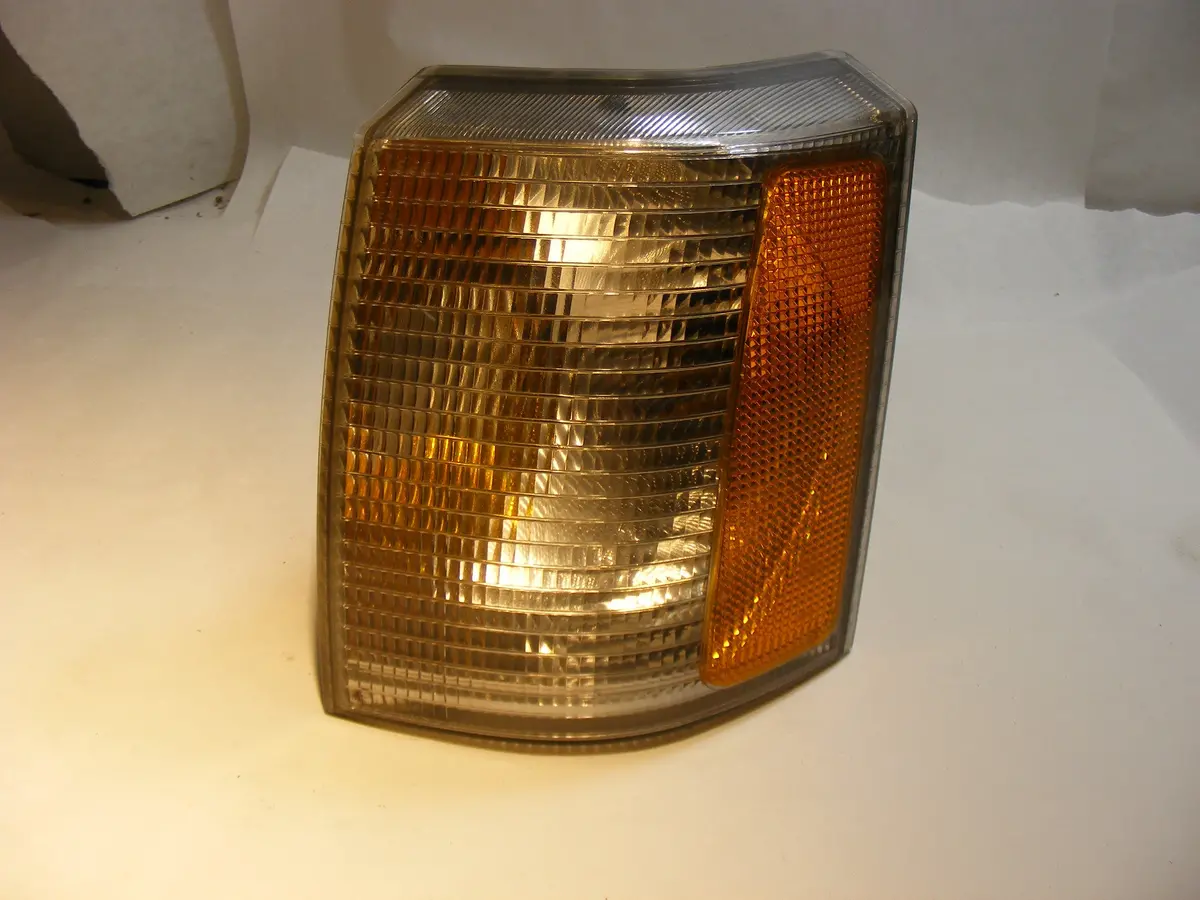Range Rover P38 Lh Driver Side Turn Signal Light Lamp 00-02 Xbd100950 Oem 1