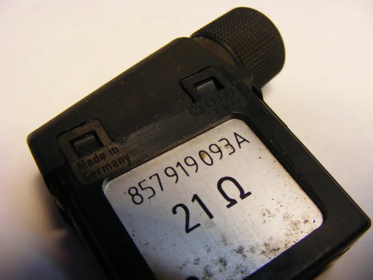 Vw Quantum Audi 4000 / Coupe Quattro Lighting Dash Board Light Dimmer Rheostat Switch 857919093A / 857 919 093A 2