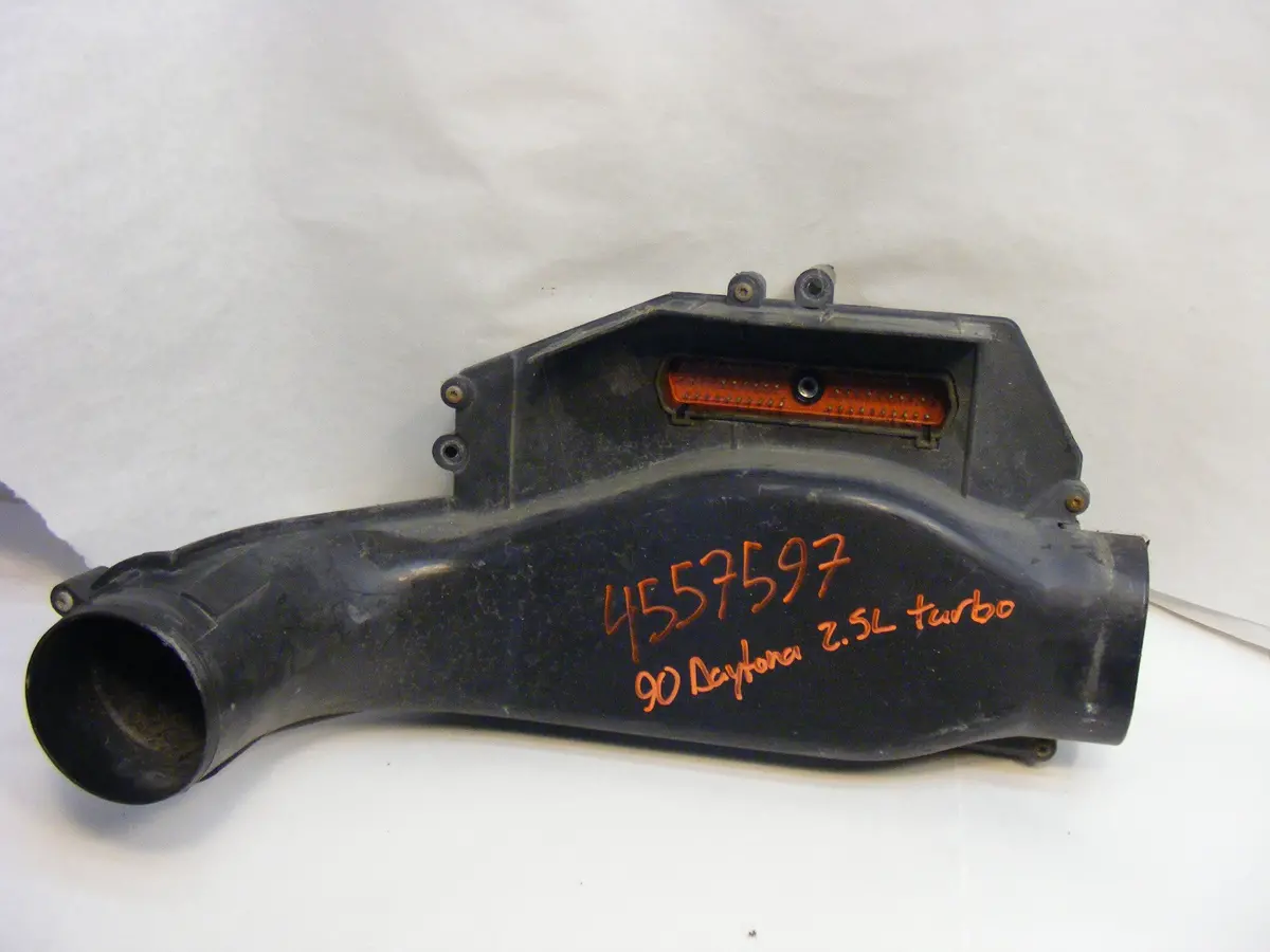 90-91 Dodge Shadow Plymouth Sundance Dodge Daytona Engine Ecm Ecu Computer 2.5 Liter Turbo 4557597 1