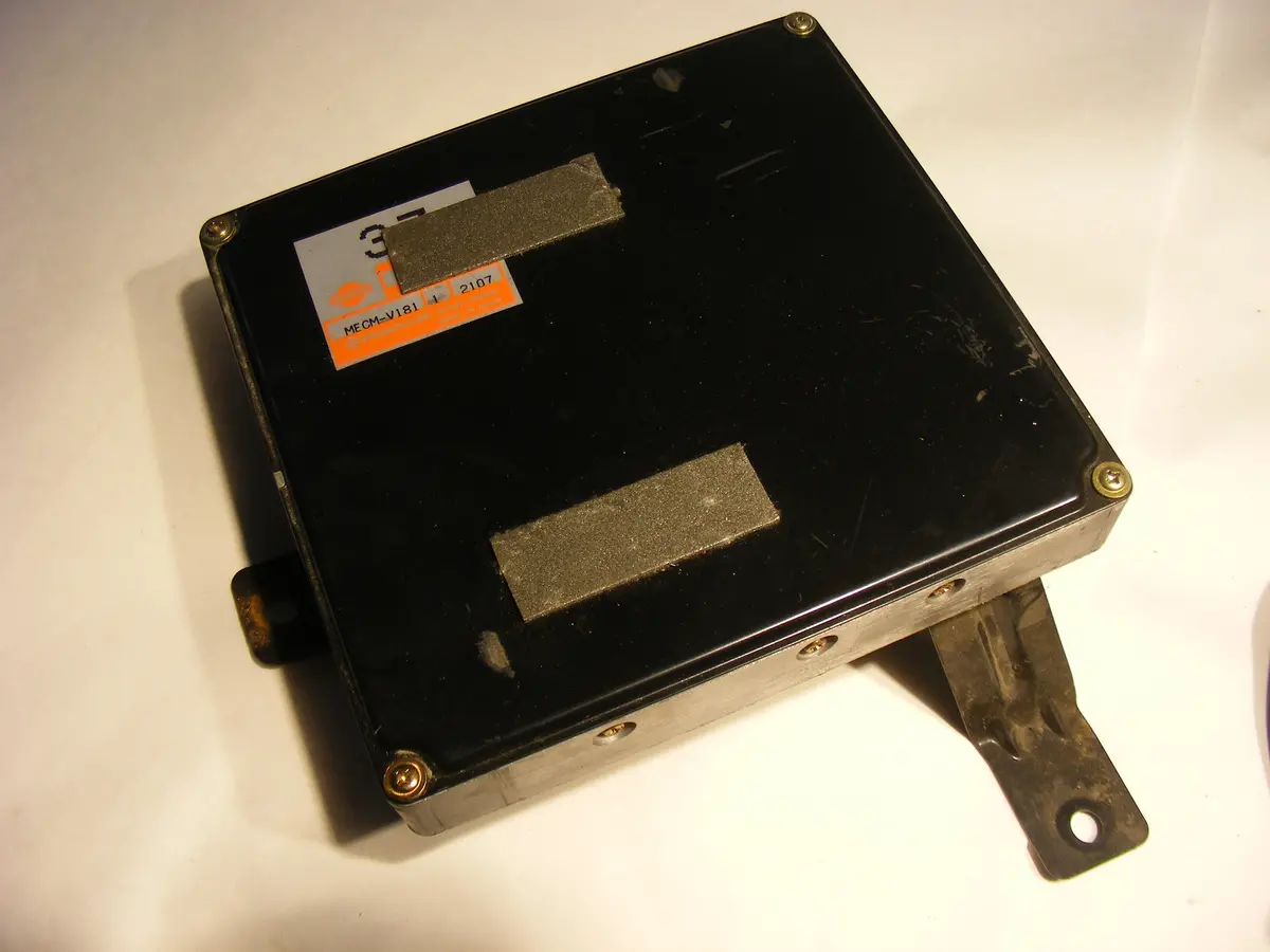 90 91 92 Nissan Pathfinder At Ecm Ecu Engine Computer Mecm-V181 Hitachi 1