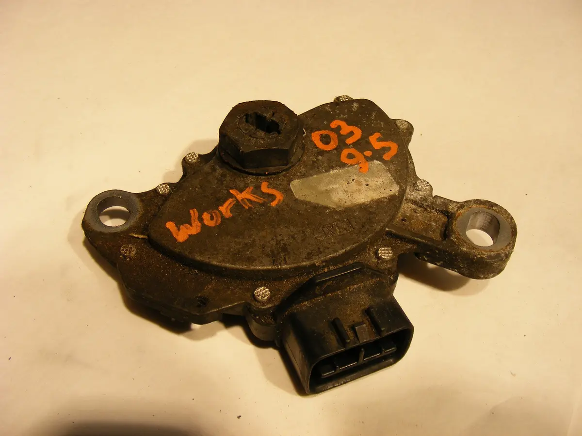 Saab 9-5 Neutral Safety Switch, Transmission Range Position Switch 02 03 04 05 06 07 08 09 93172318 55352469 5440839 / P0705 Check Gearbox Light Fix 1