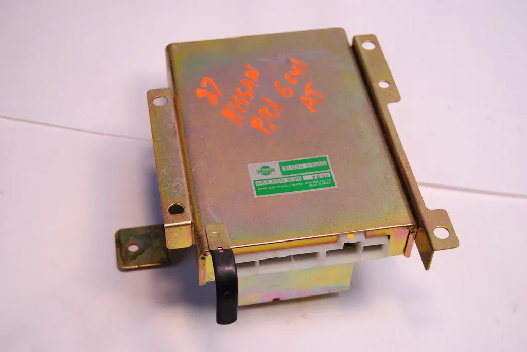 Nissan Pickup Truck 1987 87 Hardbody Automatic Transmission Control Module Computer A64000w36 / 3103609G05 Tcm Tcu 1