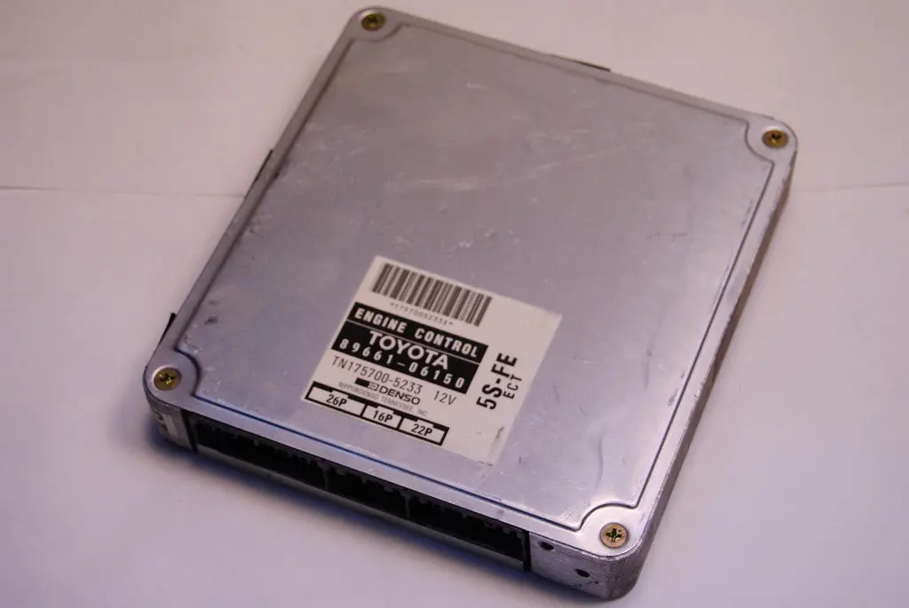 94-95 Toyota Camry 4Cyl 5S-Fe Computer Engine Ecu Ecm 89661 06150 1