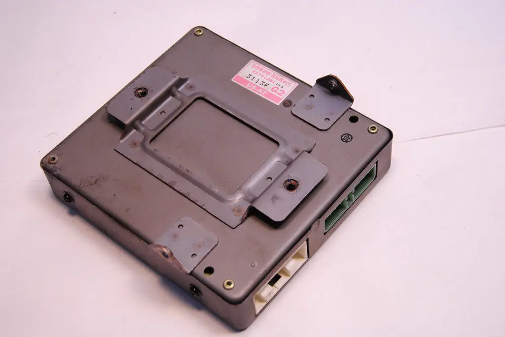 Geo Tracker Suzuki Sidekick 33920-56B40 91-92-93 At Ecu Ecm Engine Computer E2t41281 1