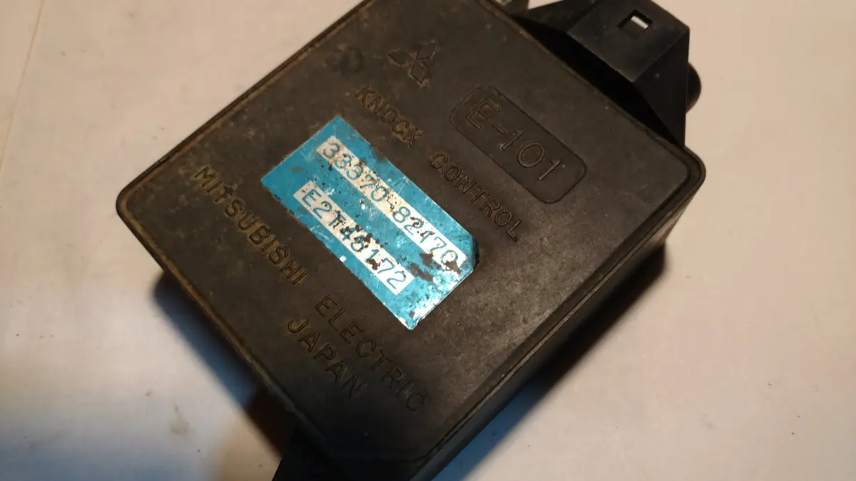 87-88 3 Cyl Turbo Chevy Sprint Suzuki Swift Ignition Control Knock Box Mitsubishi 33370 82170 E2t45172 2