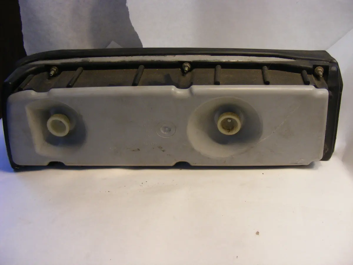 Bmw 635 633 635Csi 633Csi Oem Tail Light Assembly Rh 63211368214 63211360458 2