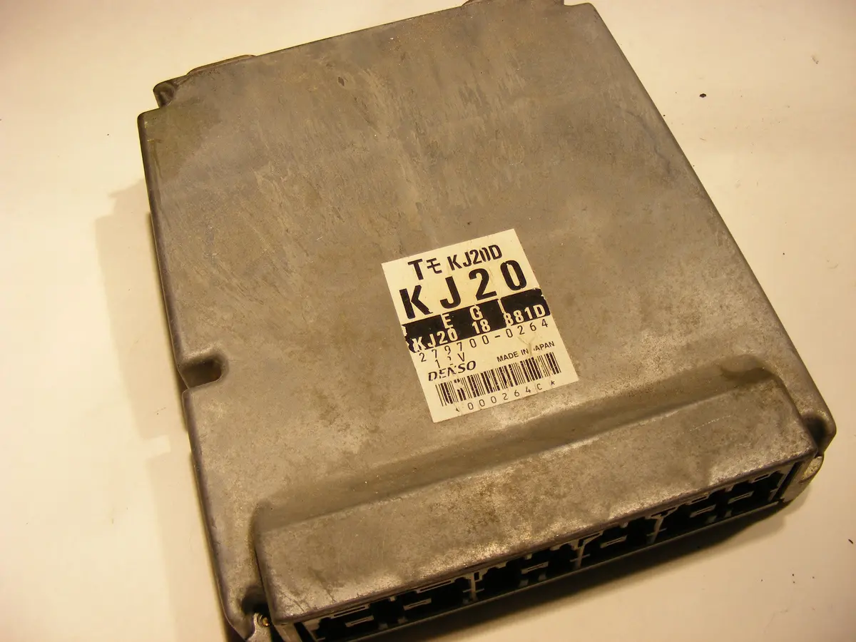 Mazda Millenia S 98-99 Supercharged Engine Computer Ecm Ecu Kj20 18 881D 1