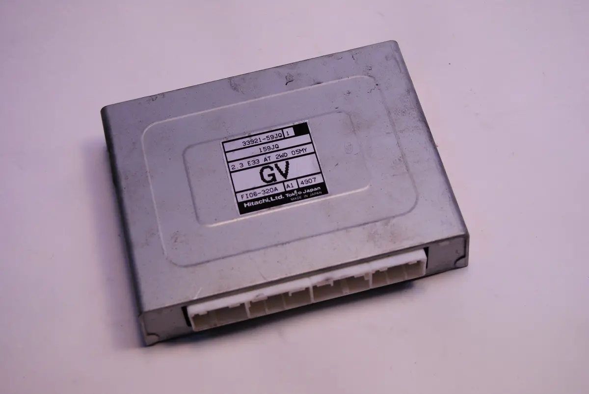 05 Suzuki Aerio 2.3 L Ecm Ecu Engine Computer Gv 33921 59Jq1 Hitachi 1
