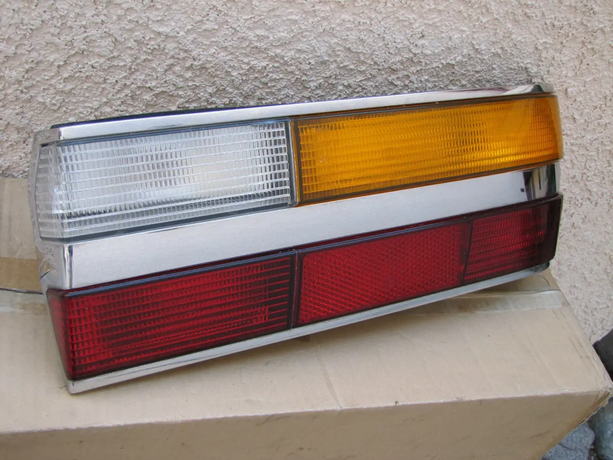 Bmw 5 Series E28 528E 535I 524Td Sedan Oem Hella Original Equipment Right Passenger Tail Light Assembly 82 83 84 85 86 87 88 1